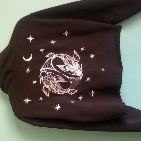 Dolls Kill Pisces Crop Sweatshirt- Large - Picture 1 of 4